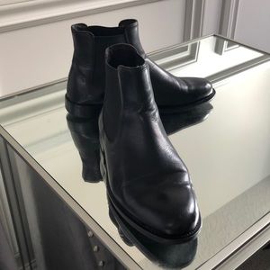 Russell Bromley ankle boot